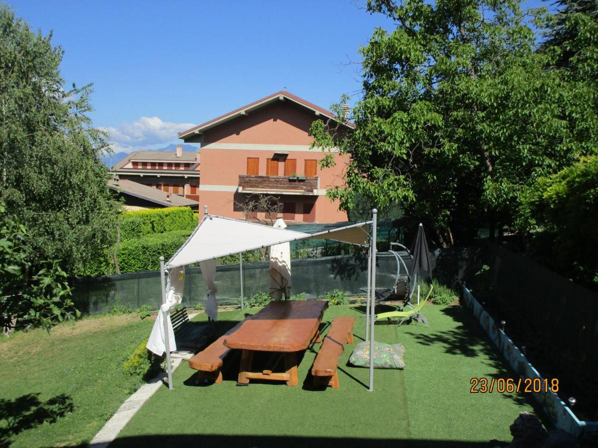 Rainbow House Esino Lario Exterior foto